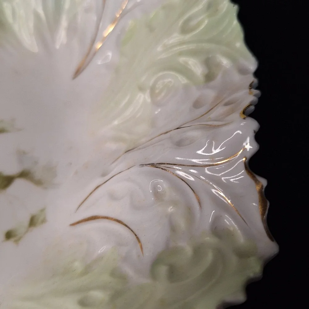 N/A antique porcelain
